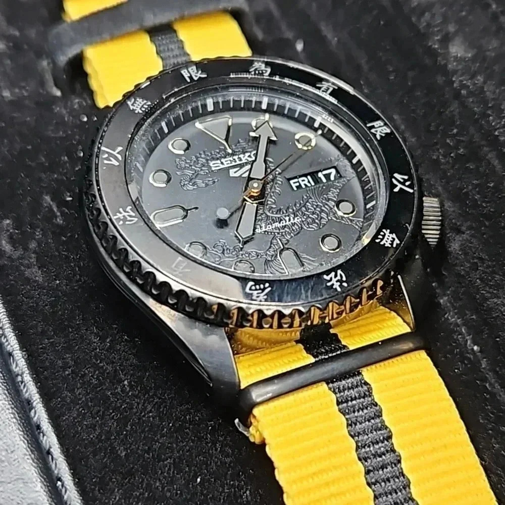 Seiko 5 Sport Bruce Lee Limited Edition #3067/15000 - Picture 3 of 11